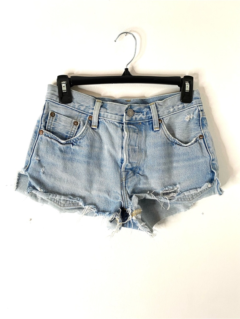 Levi's 501 Distressed Cut Off Denim Shorts Light Wash Raw Hem Jean Shorts